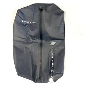 Black Voyage 18L Vortex Seal Compression Travel Bag NEW